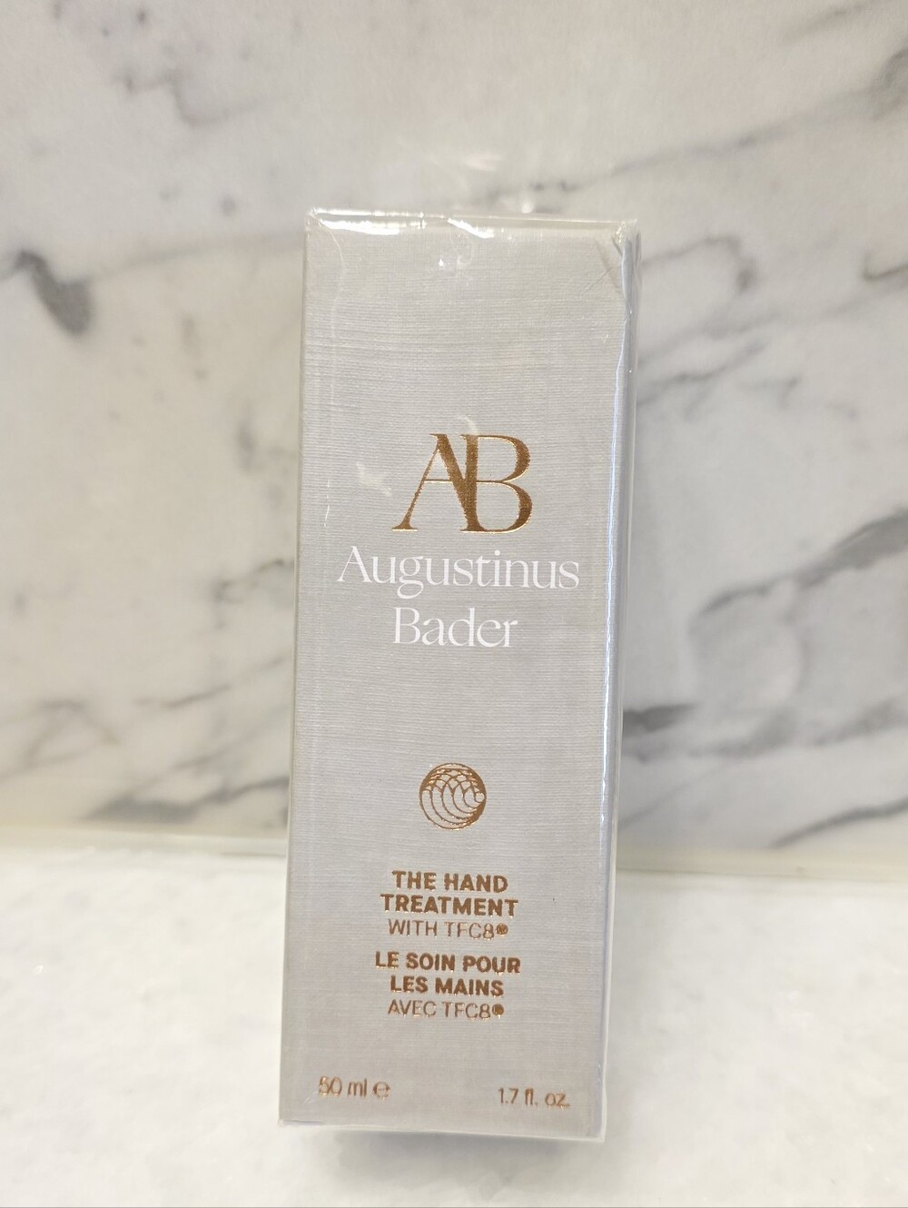 🌸🌸 Augustinus Bader The Hand Treatment